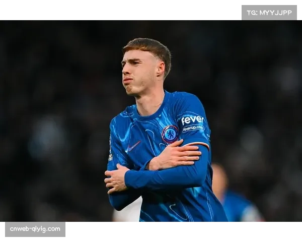 切尔西2-2战平巴黎,两队进球全部源自定位球二次进攻